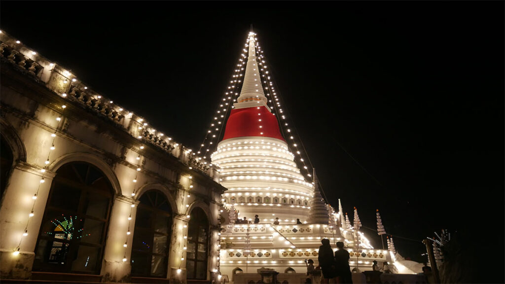 temple fair phra samut chedi